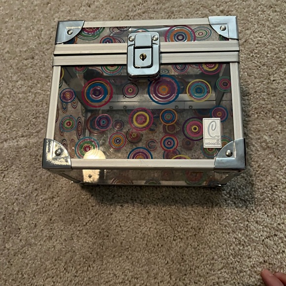 Colorful Swirl Patterned Lock Box - Picture 2 of 5